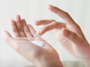 progesterone-cream-1
